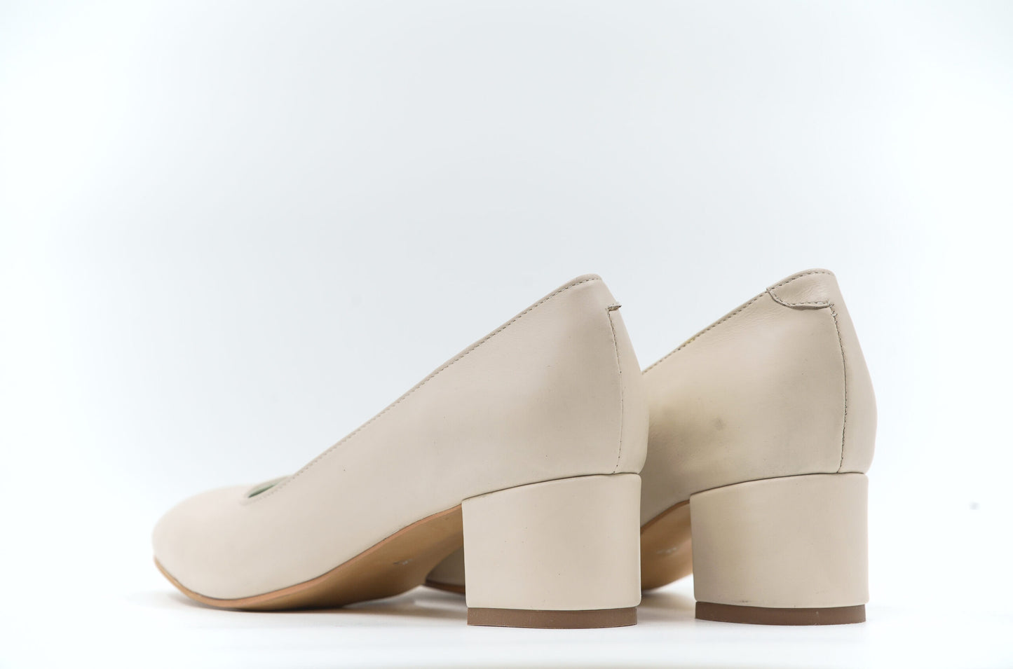 Pantofi de damă din piele naturală Galarieli Harmonia
