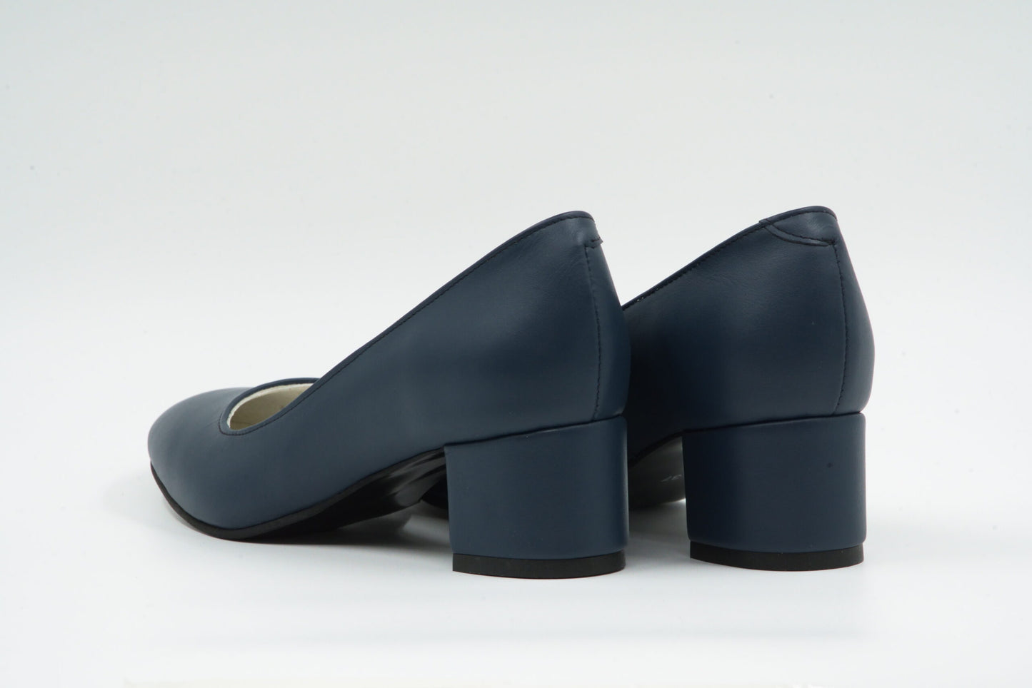 Pantofi de damă din piele naturală Galarieli Harmonia