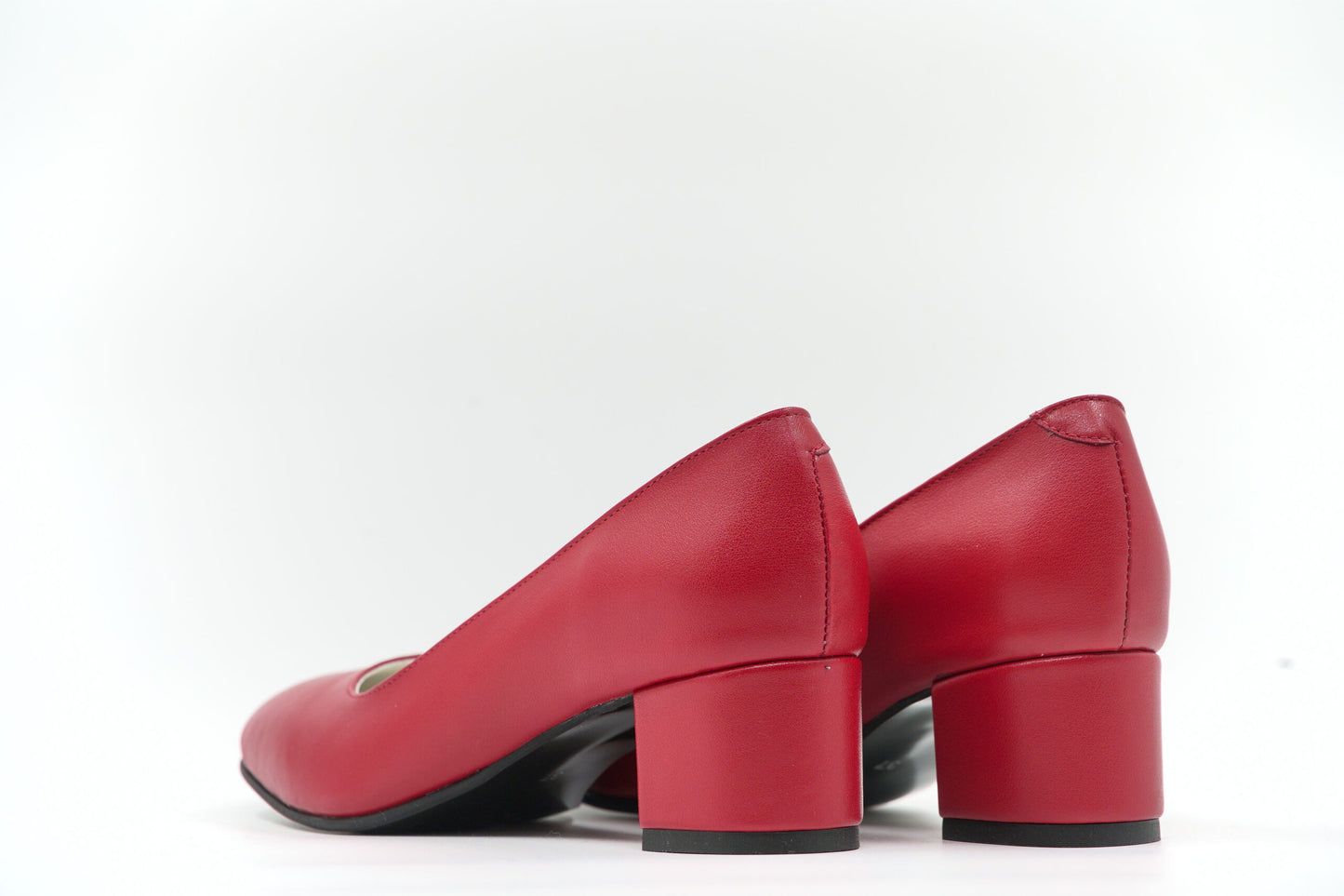 Pantofi de damă din piele naturală Galarieli Harmonia