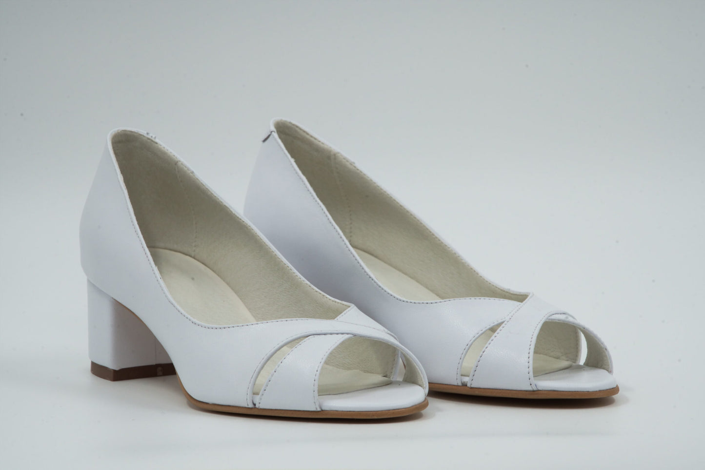 Pantofi de damă din piele naturală Galarieli Aura