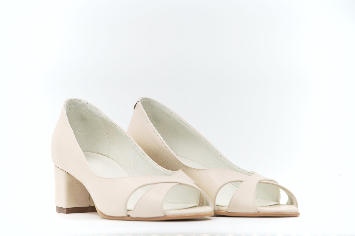 Pantofi de damă din piele naturală Galarieli Aura