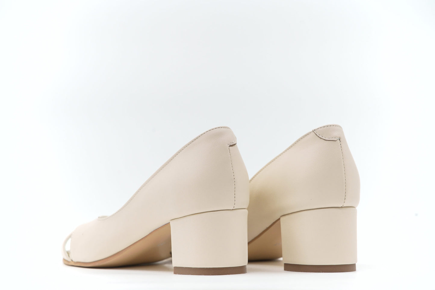 Pantofi de damă din piele naturală Galarieli Aura