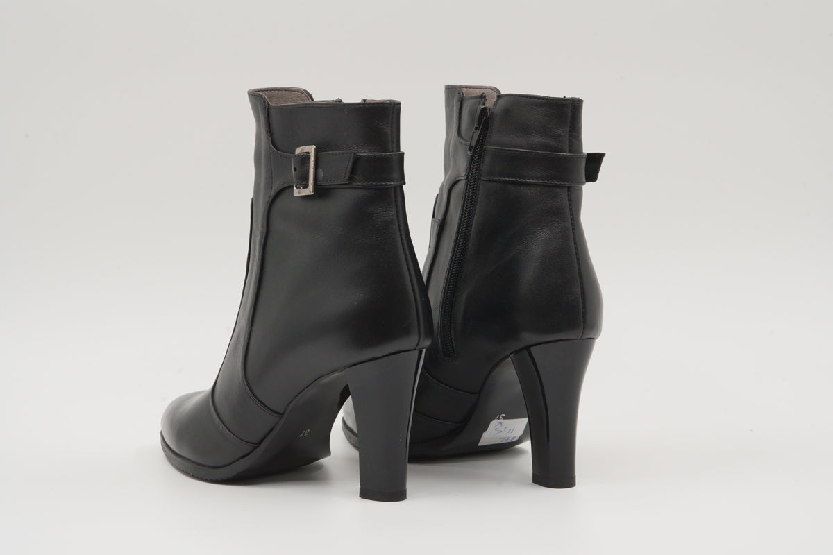 Ghete de dama din piele naturala Galarieli Ania