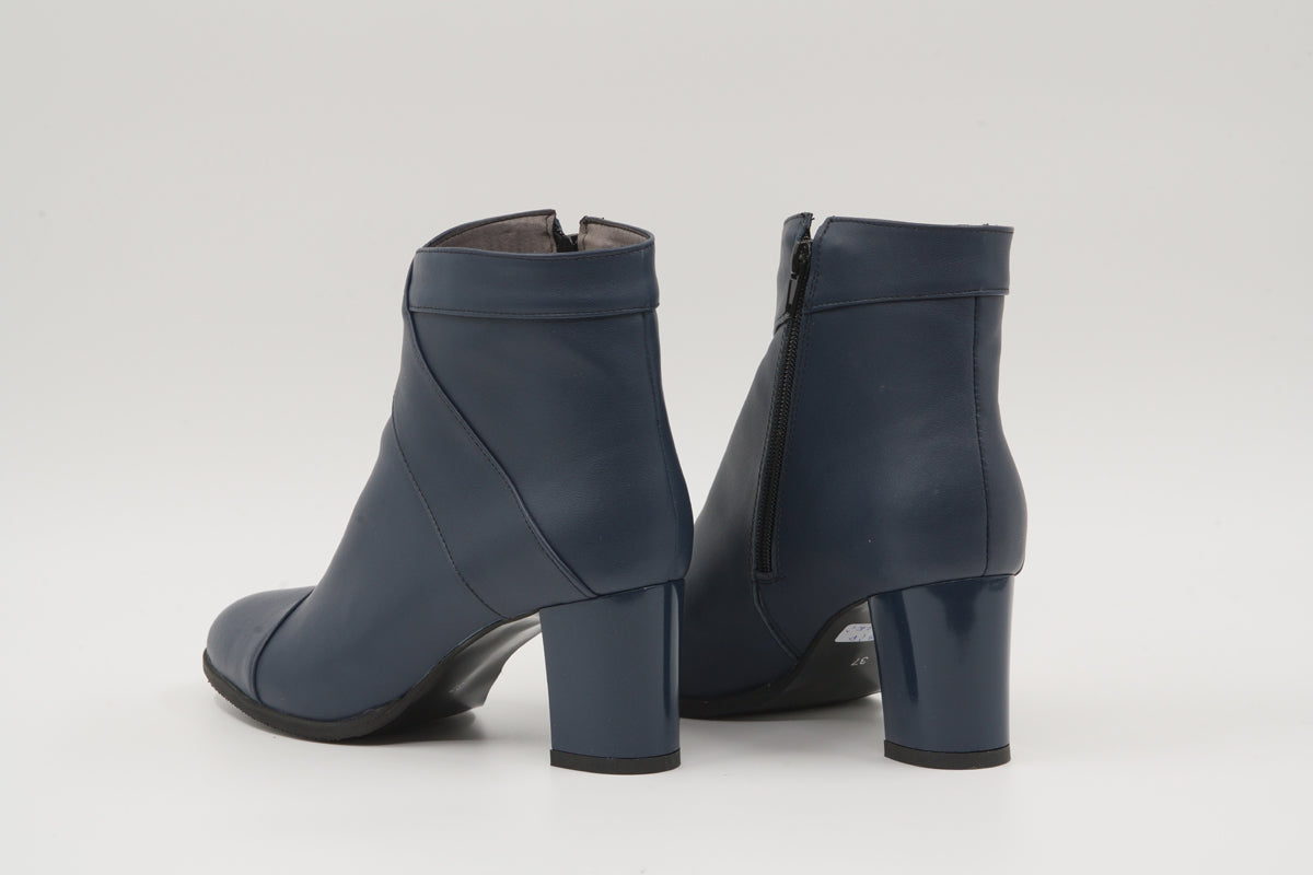 Ghete de dama din piele naturala Galarieli Electra