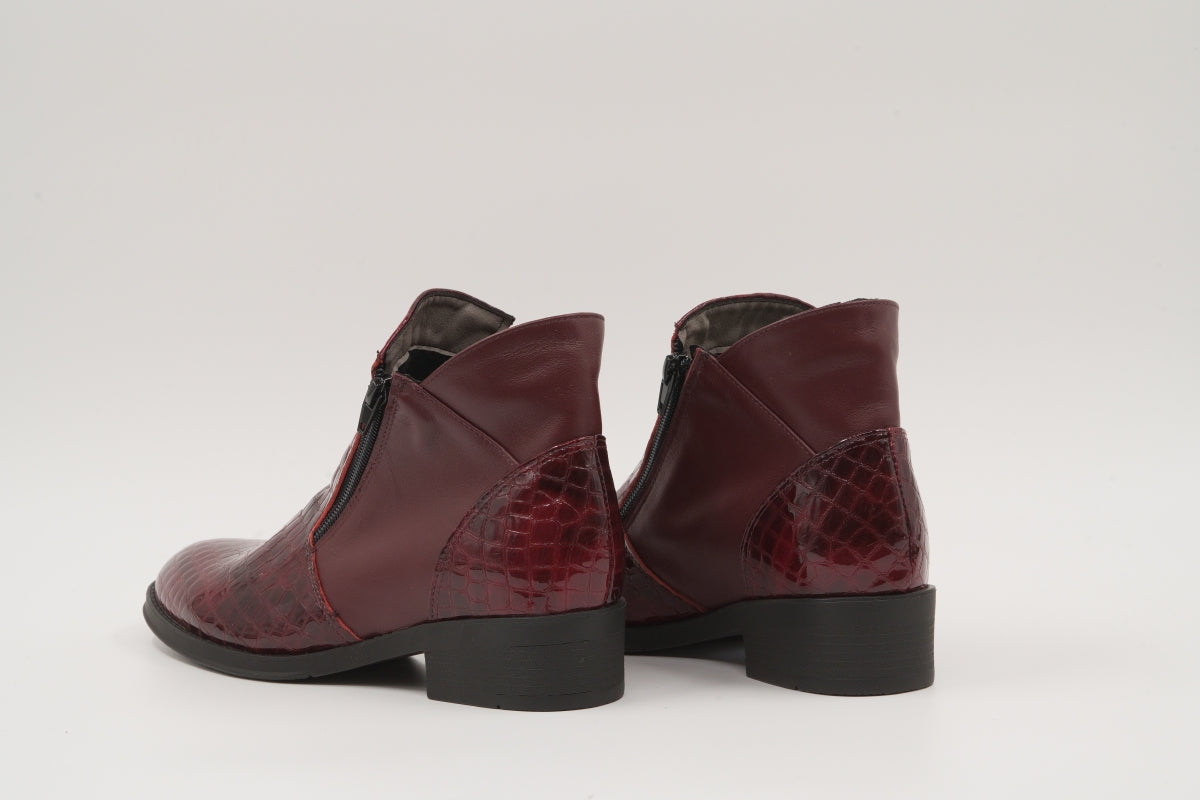 Ghete de dama din piele naturala Galarieli Natalia