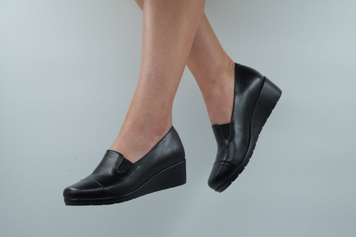 Pantofi de damă din piele naturală Galarieli Leyla
