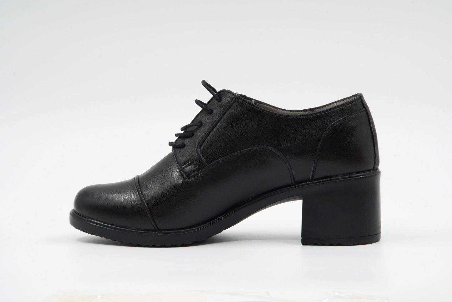 Pantofi de damă din piele naturală Galarieli Lily